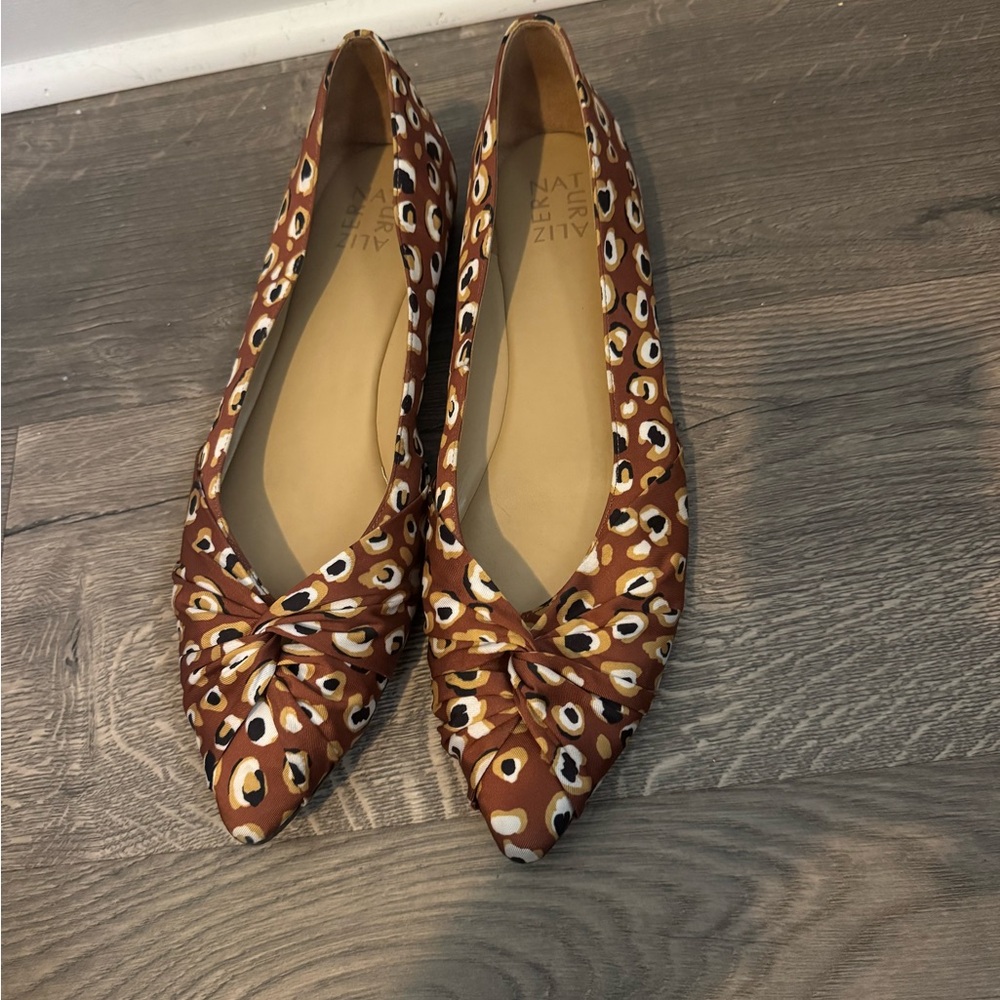 EUC Naturalizer Brown and Cream Cheetah Patterned Flats Sz 12